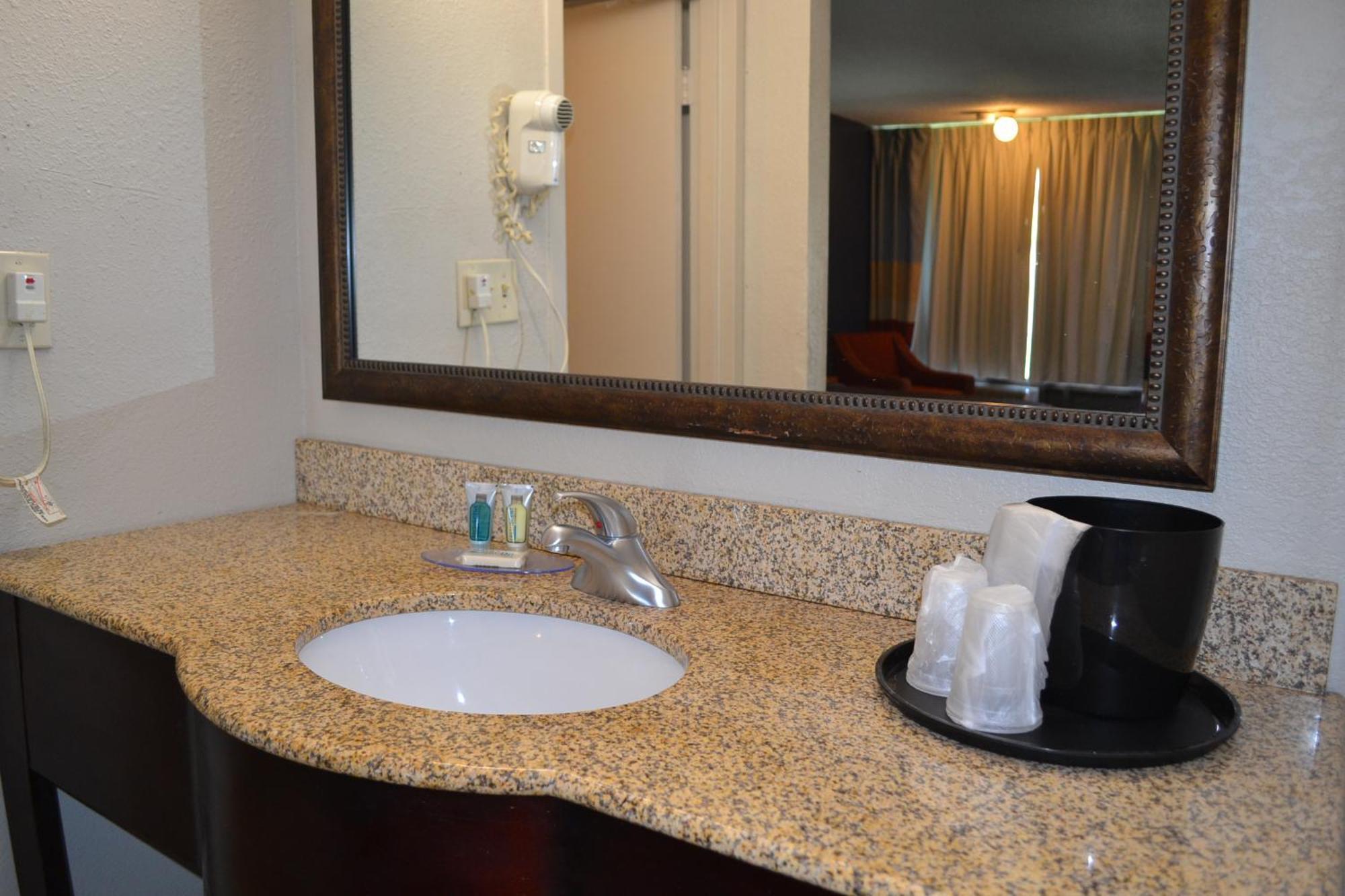 Dayspring Extended Stay Greensboro Eksteriør bilde