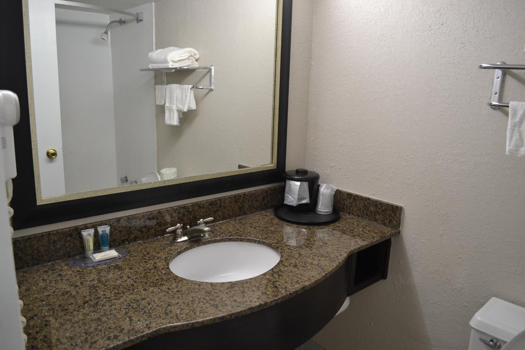 Dayspring Extended Stay Greensboro Eksteriør bilde