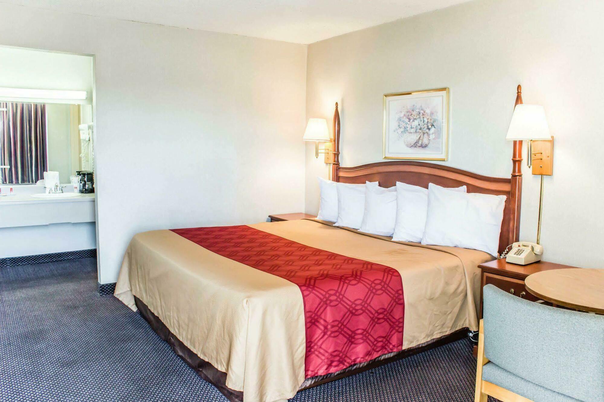 Dayspring Extended Stay Greensboro Eksteriør bilde