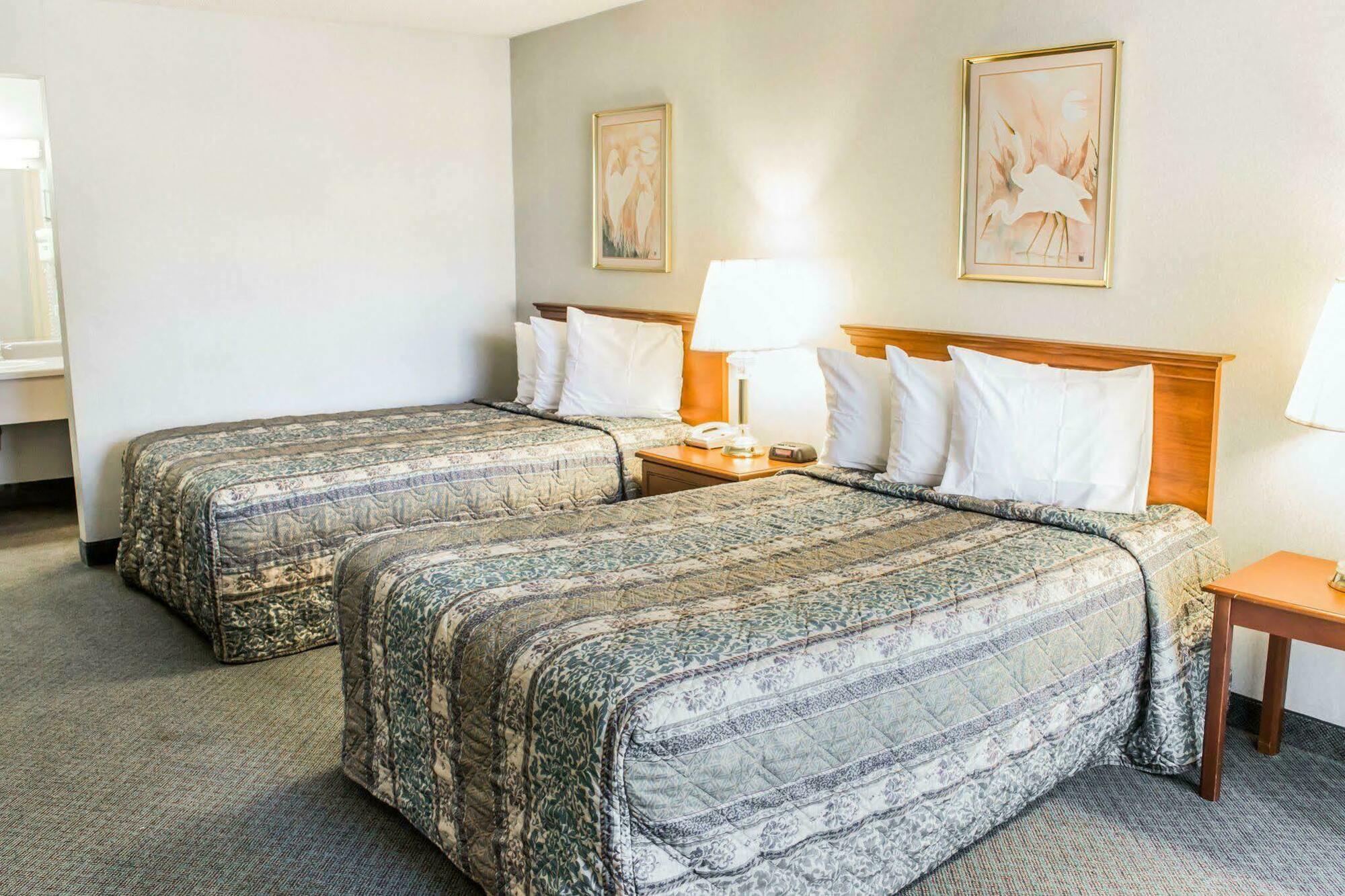 Dayspring Extended Stay Greensboro Eksteriør bilde